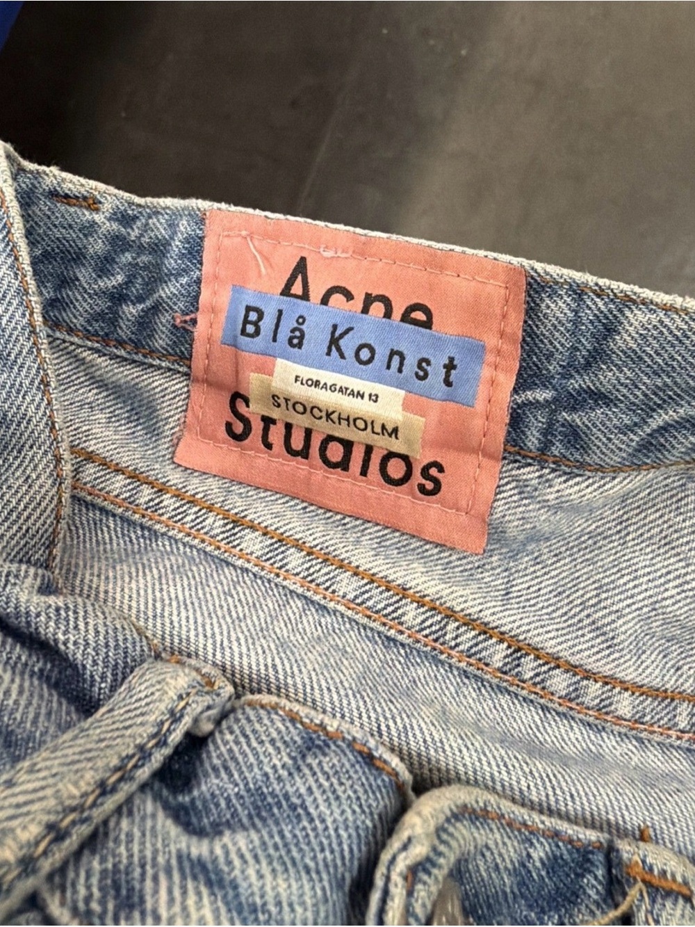 Acne Studio Floragatan 13 Stockholm Jeans